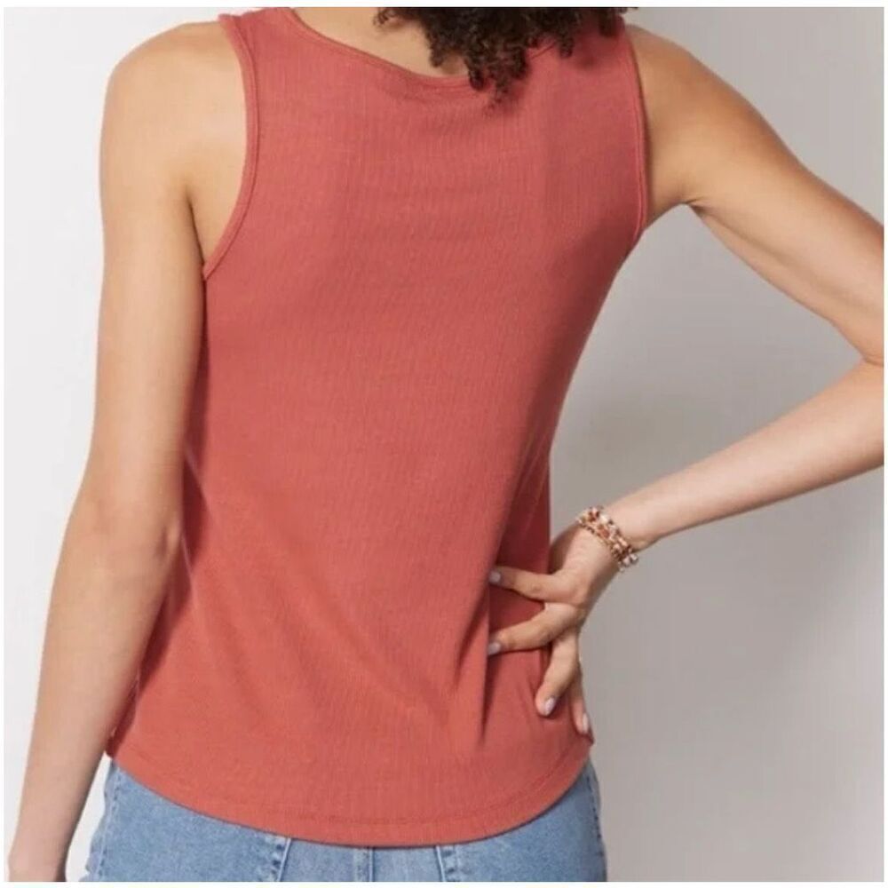 Evereve Rust Ribbed Cutout Tank Medium - Picture 2 of 8